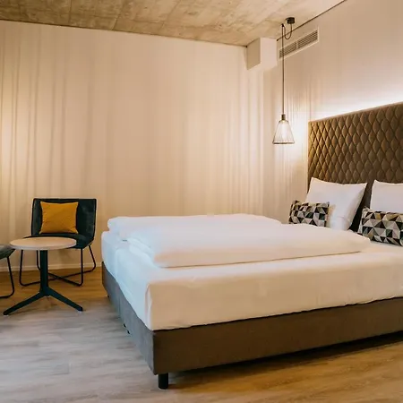 Loom & Skybar Eislingen