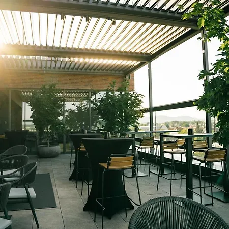 Loom & Skybar Hotel