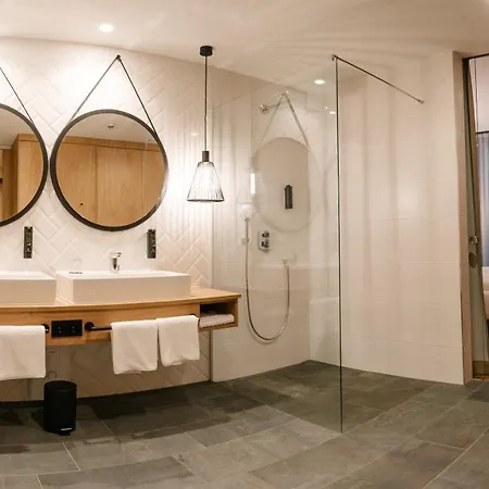 Loom & Skybar Hotel Eislingen/Fils